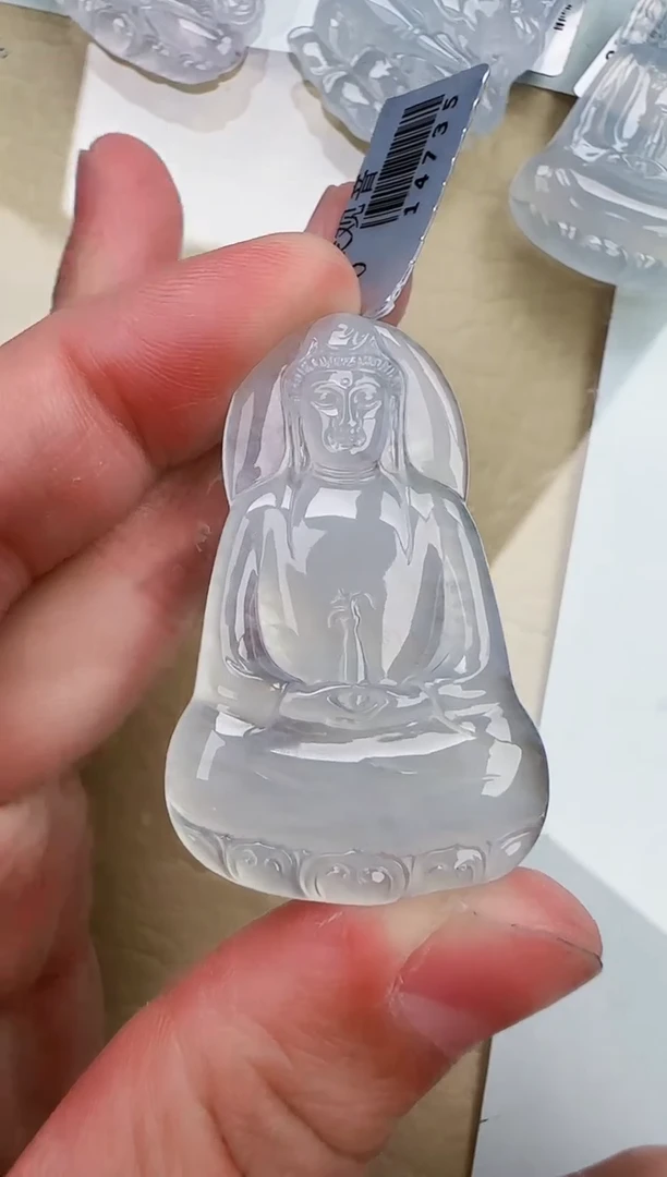 翡翠未镶嵌颈饰/缅甸天然翡翠A货