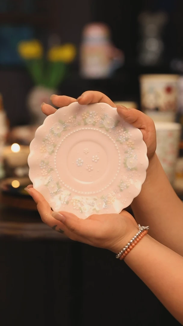 【闪购商品】摆件景德镇釉下彩绘设计师款陶瓷