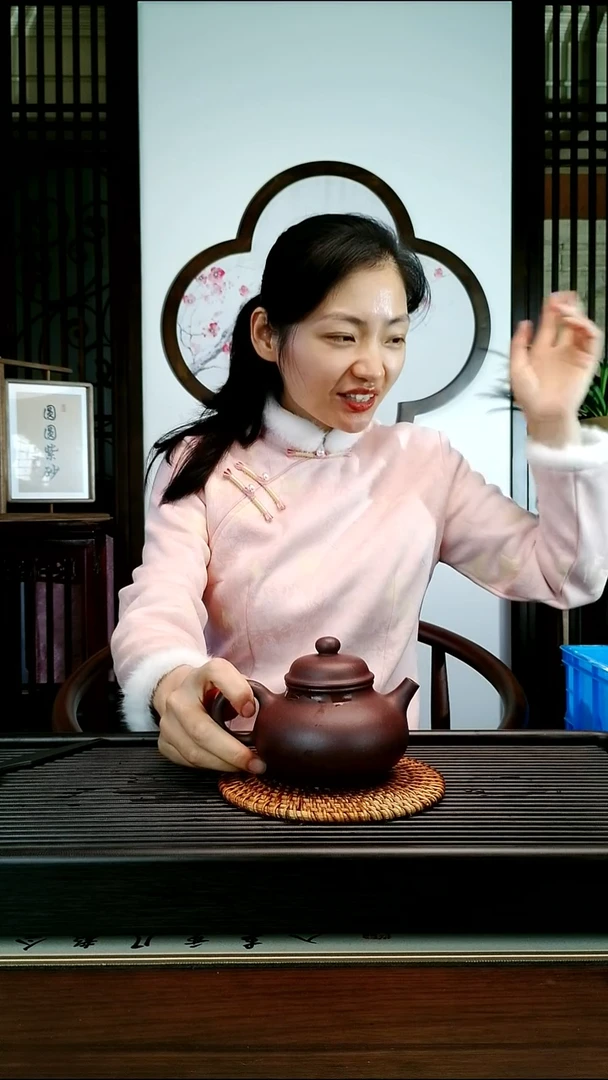 茶壶紫砂容天 全手工 李群制 260cc