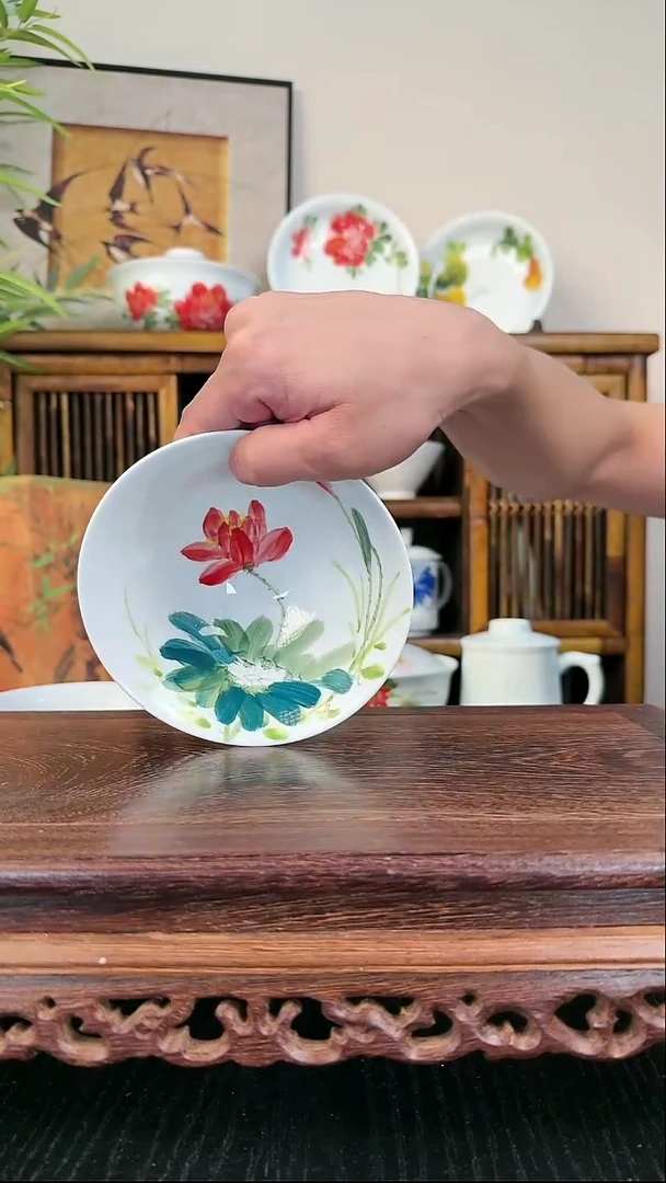 陶瓷荷花图米饭碗