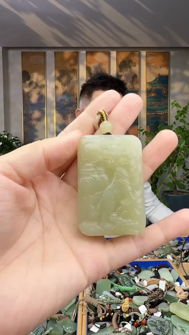 未镶嵌和田玉挂件拍一发一