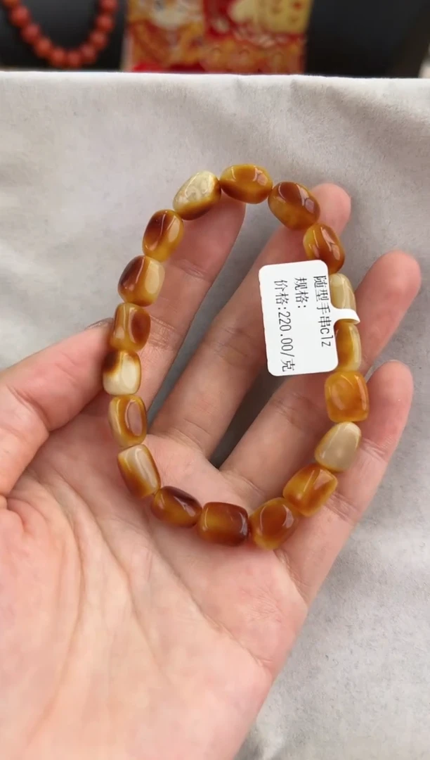 【闪购商品】琥珀裸石未镶嵌10130157-手串