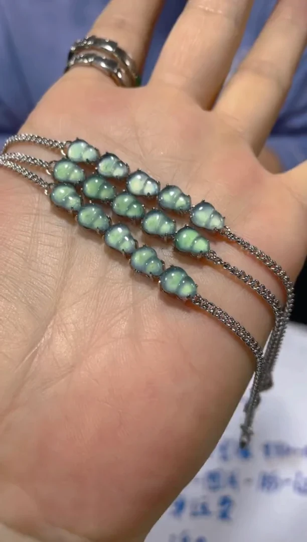 【闪购商品】翡翠耳饰未镶嵌天然A货翡翠（多样性发货拍一件发件）