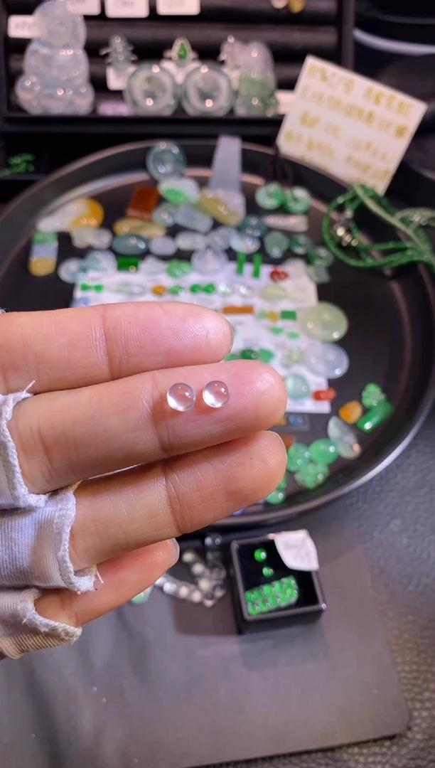 【闪购商品】翡翠挂件未镶嵌蛋面