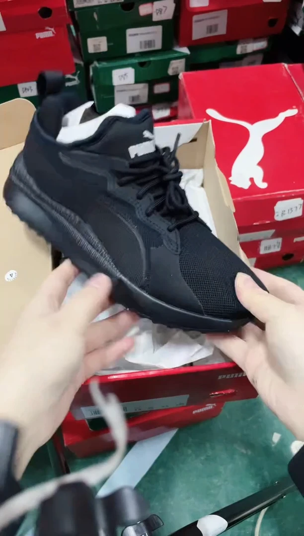 彪马时尚休闲运动鞋36M C21