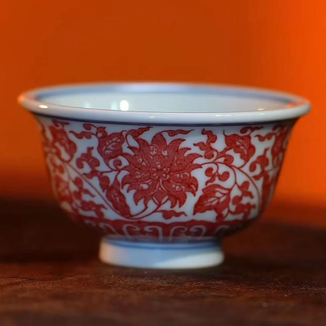 【林泉风月】青花釉里红点工花卉压手杯