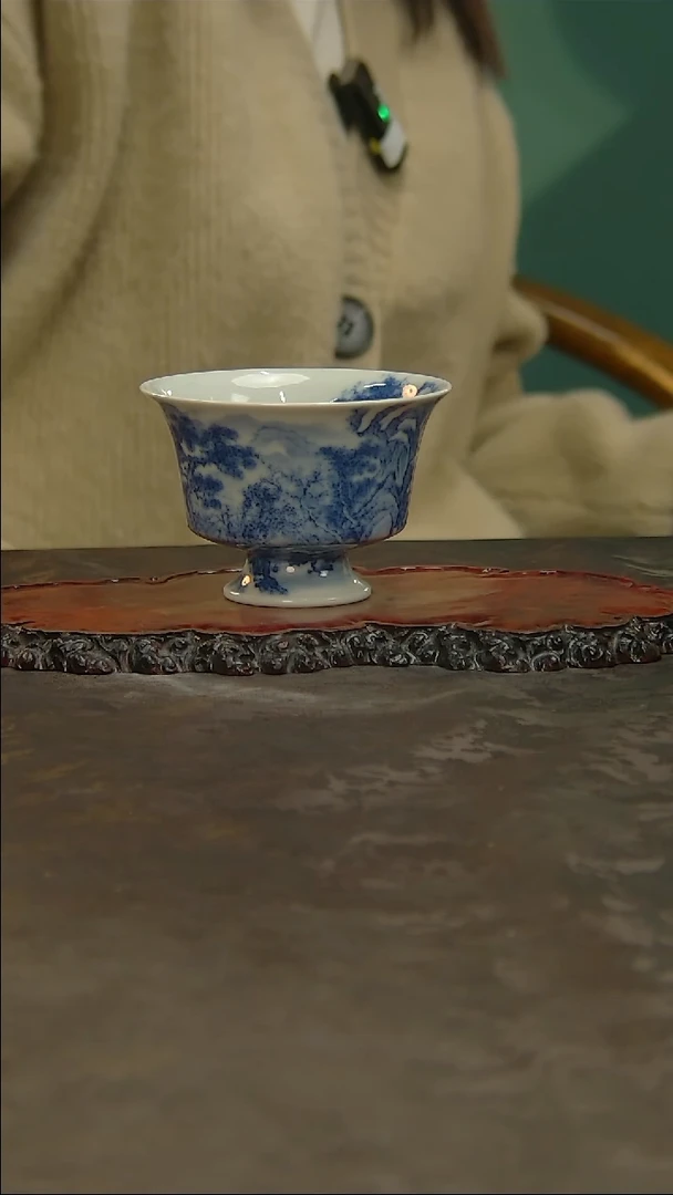 【闪购商品】青花手绘山水主人杯！