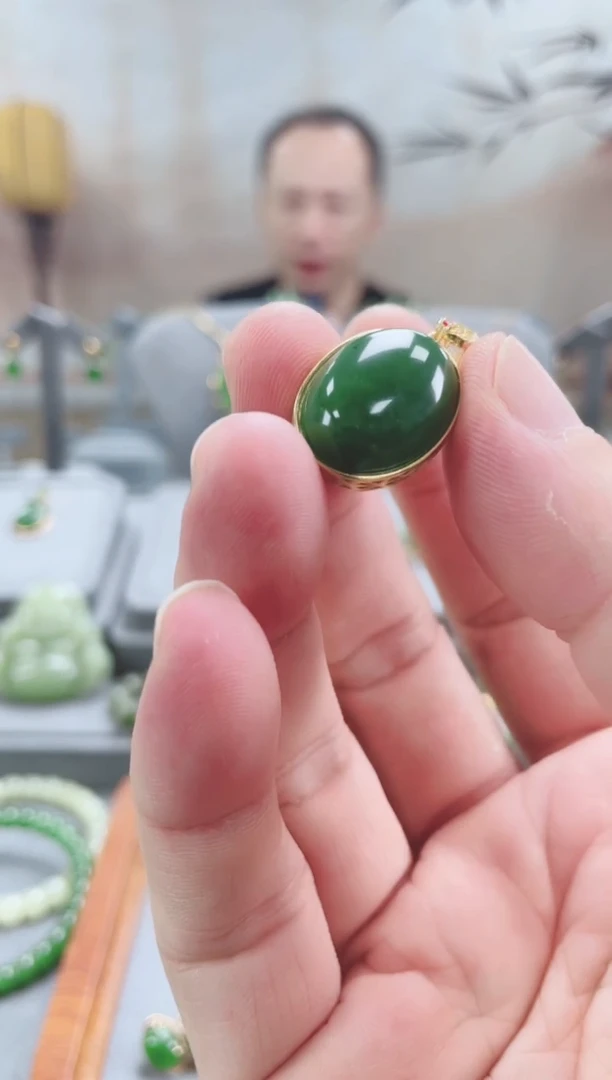 吊坠(不含链)银S925镀金镶嵌和田玉吊坠(不含链) 未镶嵌 和田玉