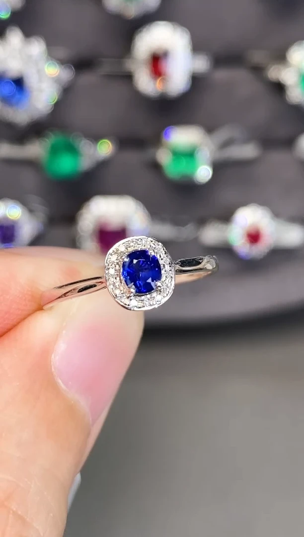 蓝宝石戒指18K金镶嵌【闪购】0.33ct/多样性发货