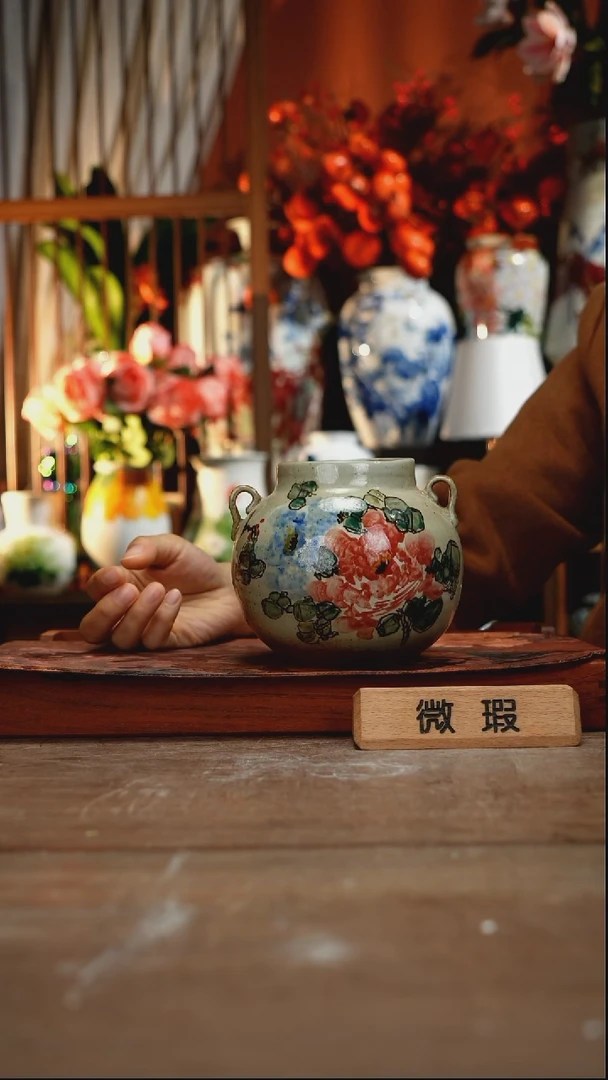 当代景德镇设计师釉下手绘陶瓷花瓶
