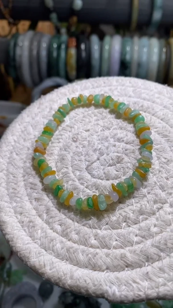 未镶嵌定制翡翠翡翠手镯