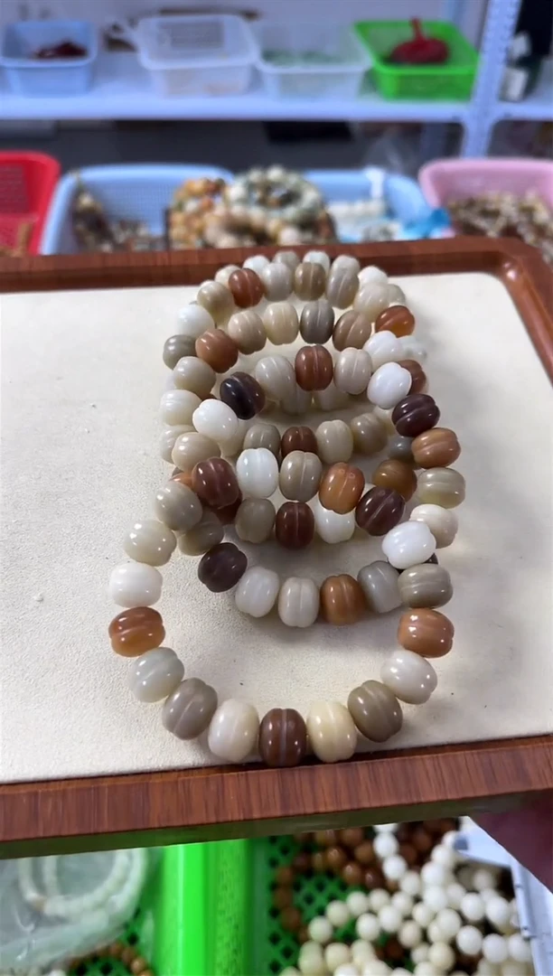 【闪购商品】白玉菩提手串13*菩提根多宝夹心汉堡珠单圈