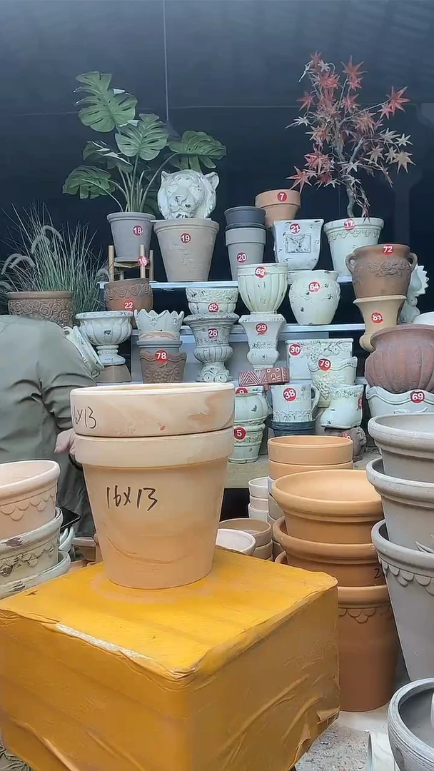 【闪购商品】缸6个16*13（红白）陶玛琪朵 无托无托