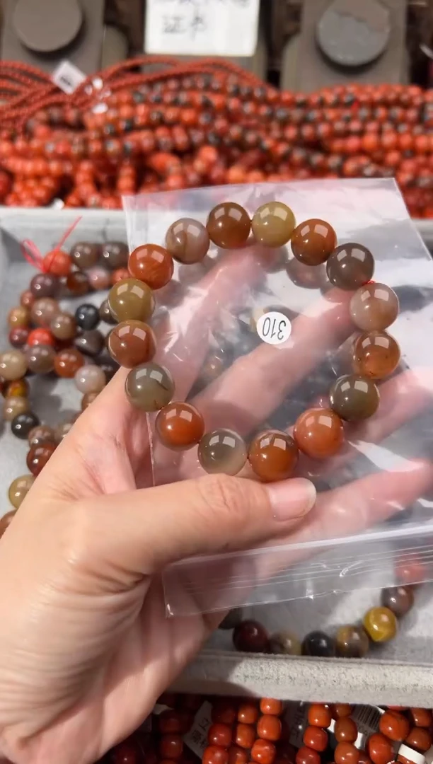 南红玛瑙手串未镶嵌13+