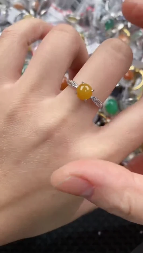 银S925镶嵌戒指翡翠777              1