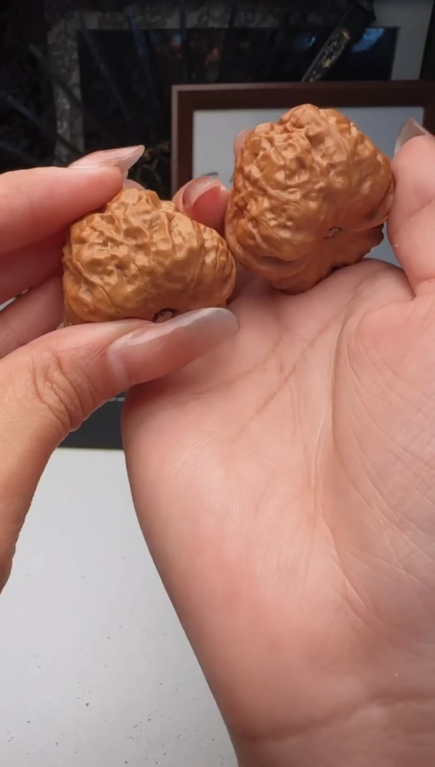 把件文玩核桃网*豪文玩核桃50