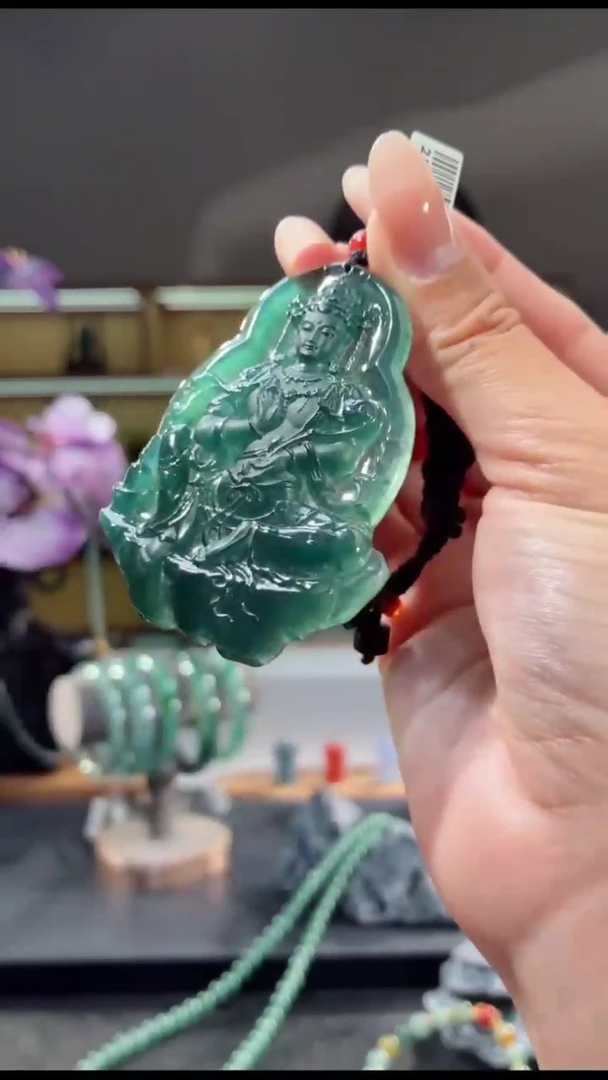 吊坠(不含链)未镶嵌翡翠观音