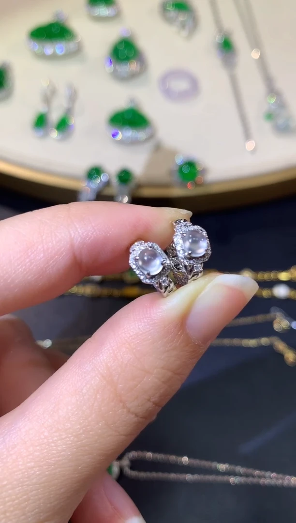 翡翠18K金镶嵌耳饰A613|2680