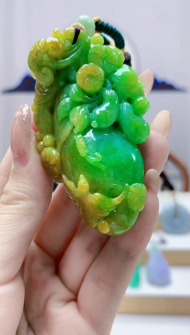 未镶嵌定制翡翠4852jw-毛货挂件194
