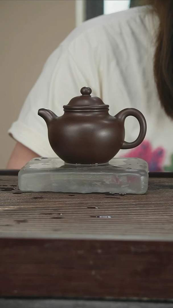 茶壶紫砂53号300CC