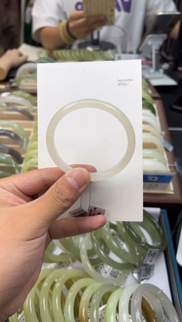 未镶嵌手镯和田玉56-57藕粉