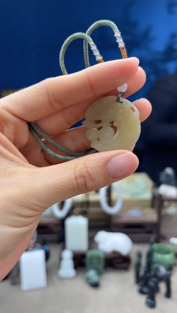 【闪购商品】和田玉颈饰未镶嵌1