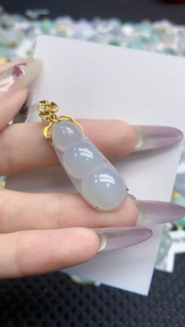 翡翠挂件18K金镶嵌392   天然翡翠A货