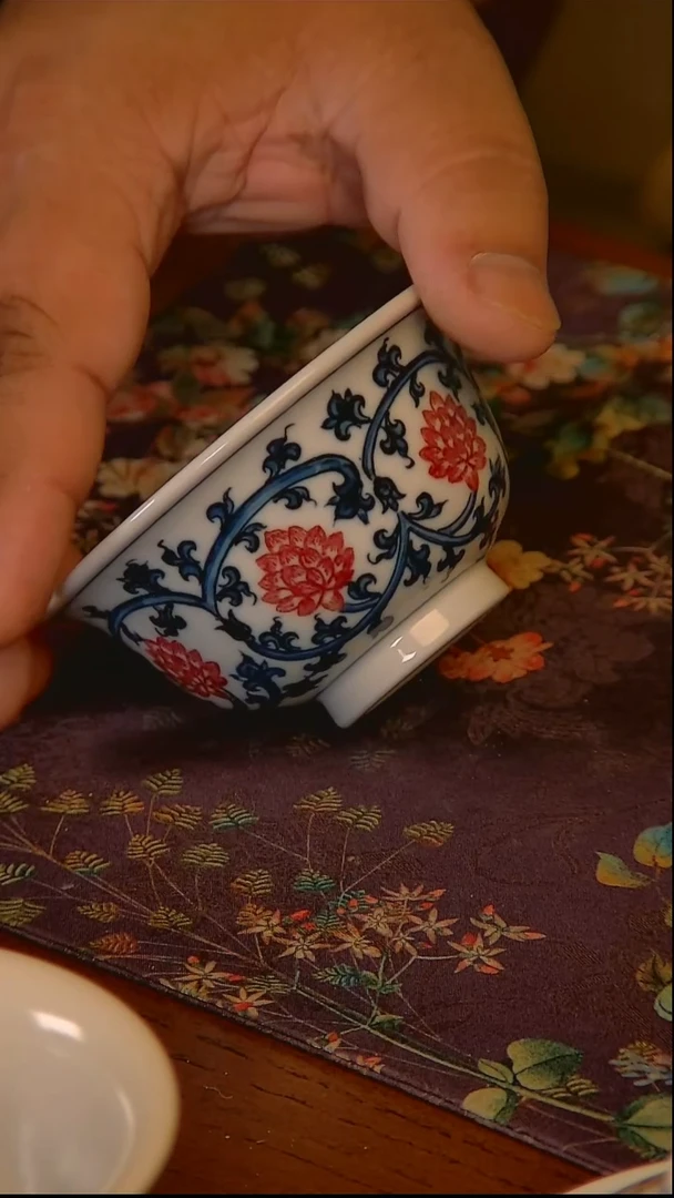 杯手工手绘杯杯很美丽