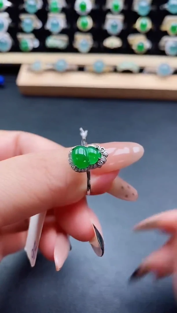 银S925镶嵌戒指翡翠1