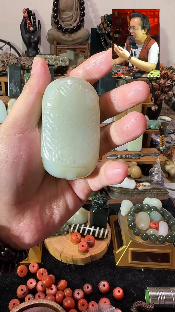 和田玉未镶嵌颈饰1