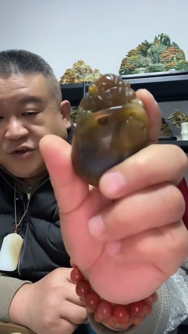 未镶嵌手把件玛瑙/玉髓烟紫原石把件