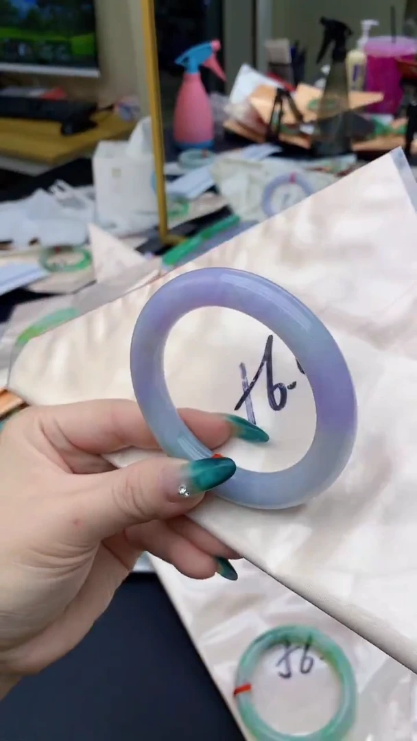 【闪购商品】翡翠手镯未镶嵌0296916545