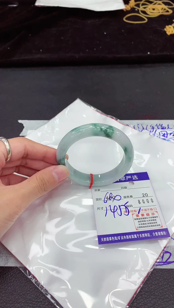 翡翠手镯未镶嵌1111111111111