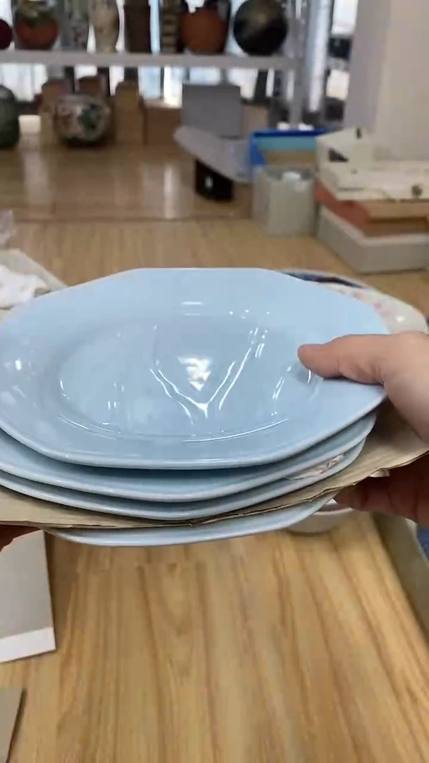 瓷片满38包邮，编号：556四只