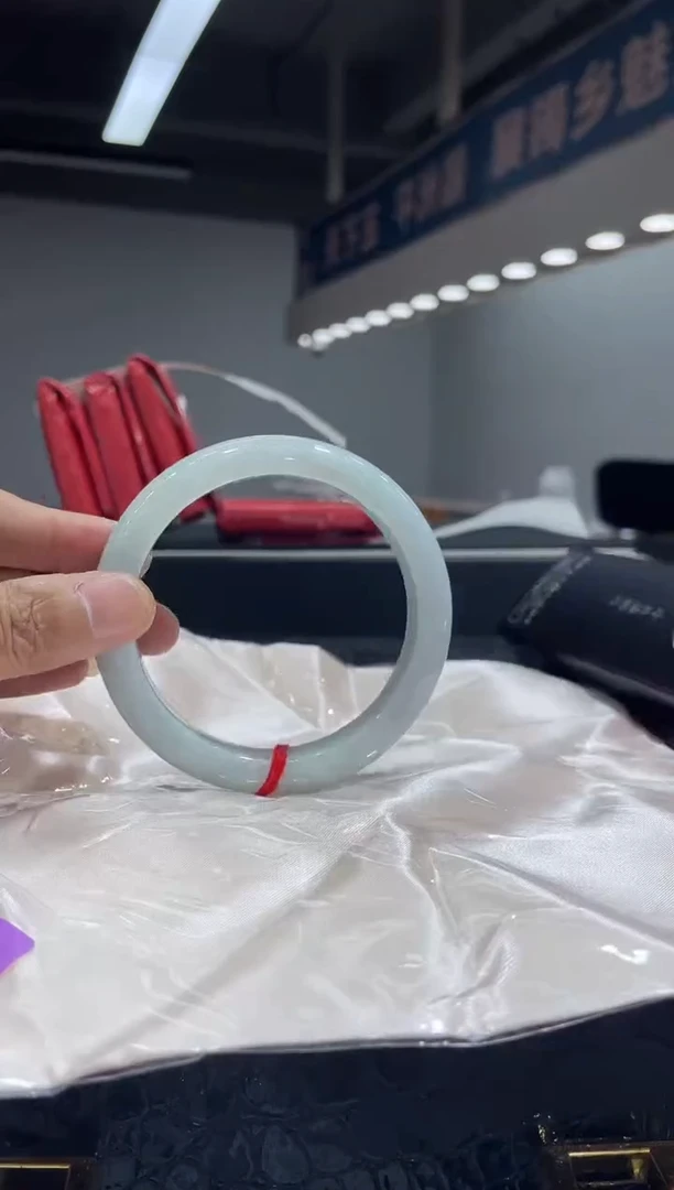 未镶嵌手镯翡翠5 6061