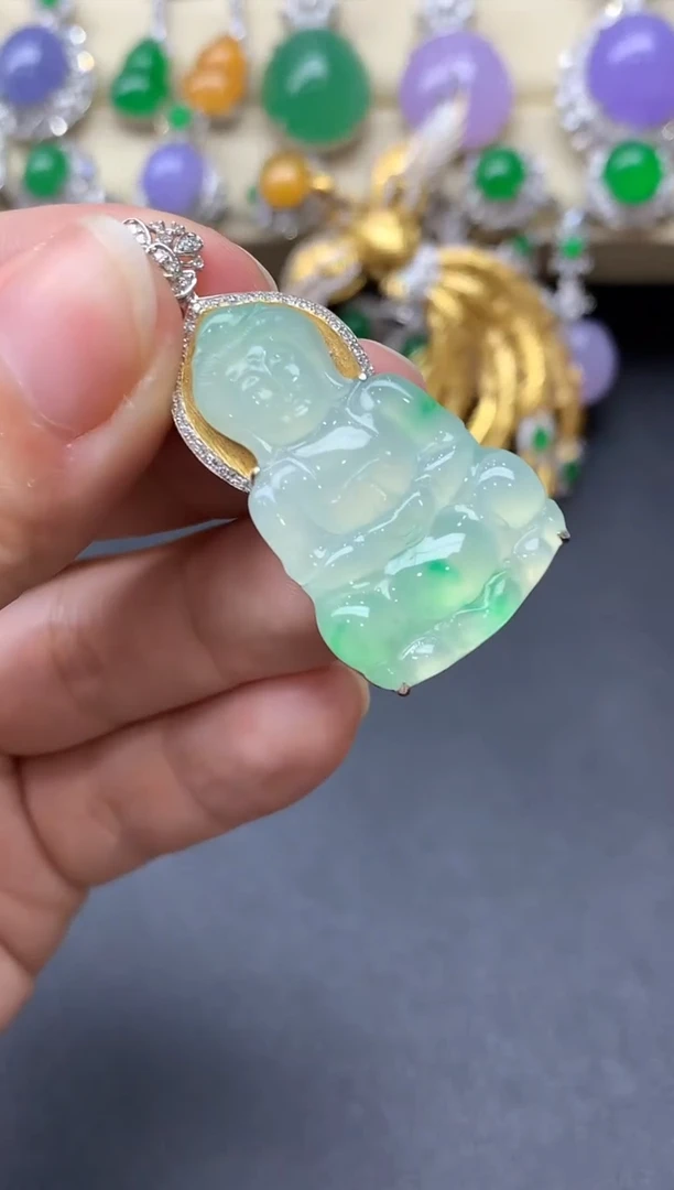 翡翠18K金镶嵌颈饰373-中国好珍宝