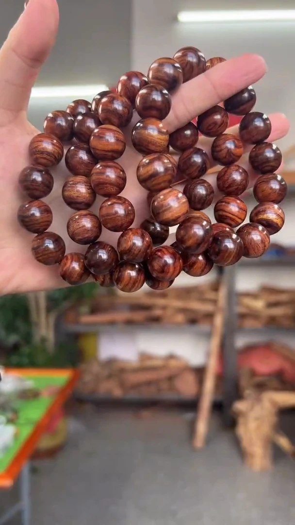黄花梨/降香黄檀海南黄花梨尖峰岭虎皮纹1.5手串（68）