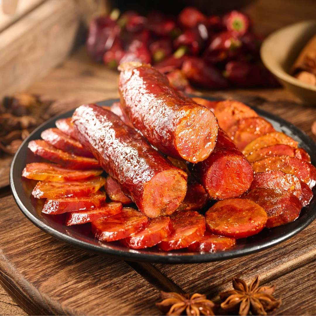 四川特产烟熏香肠麻辣广味传统柏树烟熏麻辣好吃