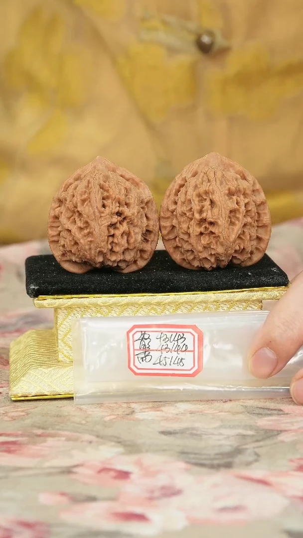 把件文玩核桃L****n水龙纹