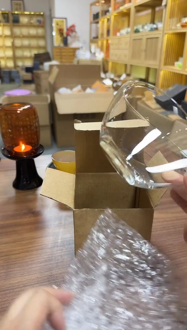 831号一叶知秋公道杯