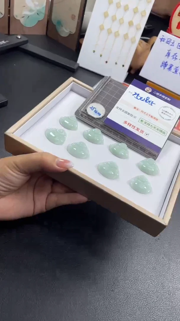 未镶嵌挂件翡翠佛公多样性发其一CP3配绳