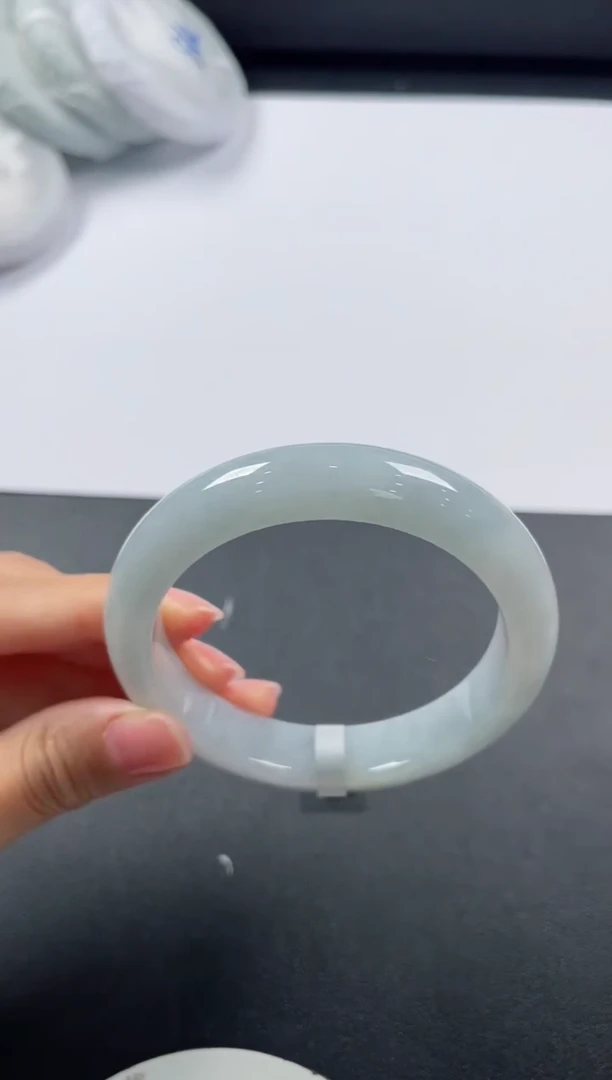 翡翠手镯未镶嵌基地发货H 7745 56+