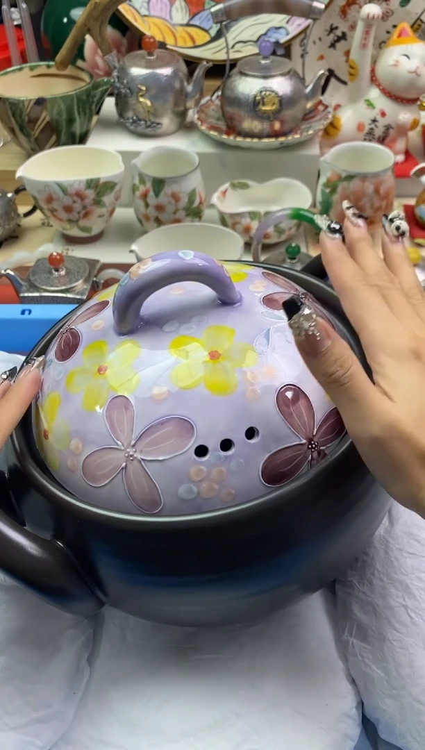 【闪购商品】瓷片隆莲瓷器欢迎大家