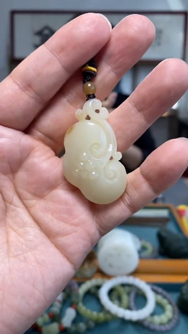 颈饰未镶嵌和田玉57