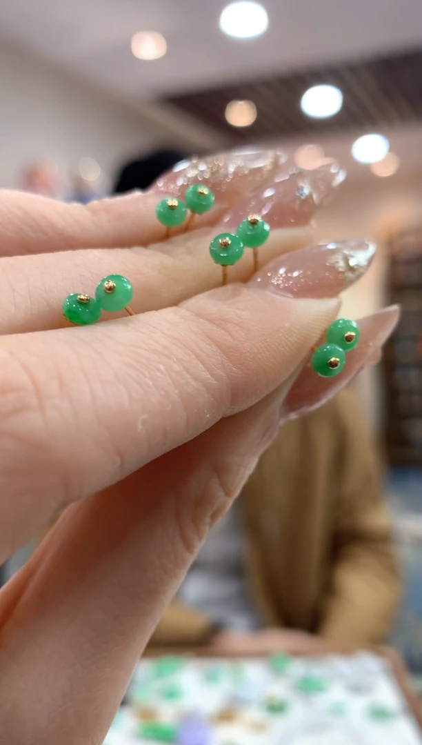 【闪购商品】翡翠耳饰18K金镶嵌耳钉 多样性发货1件