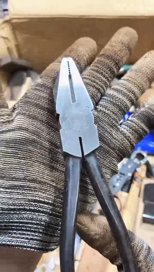伊****g麻嘎子工具闪购链接一物一拍