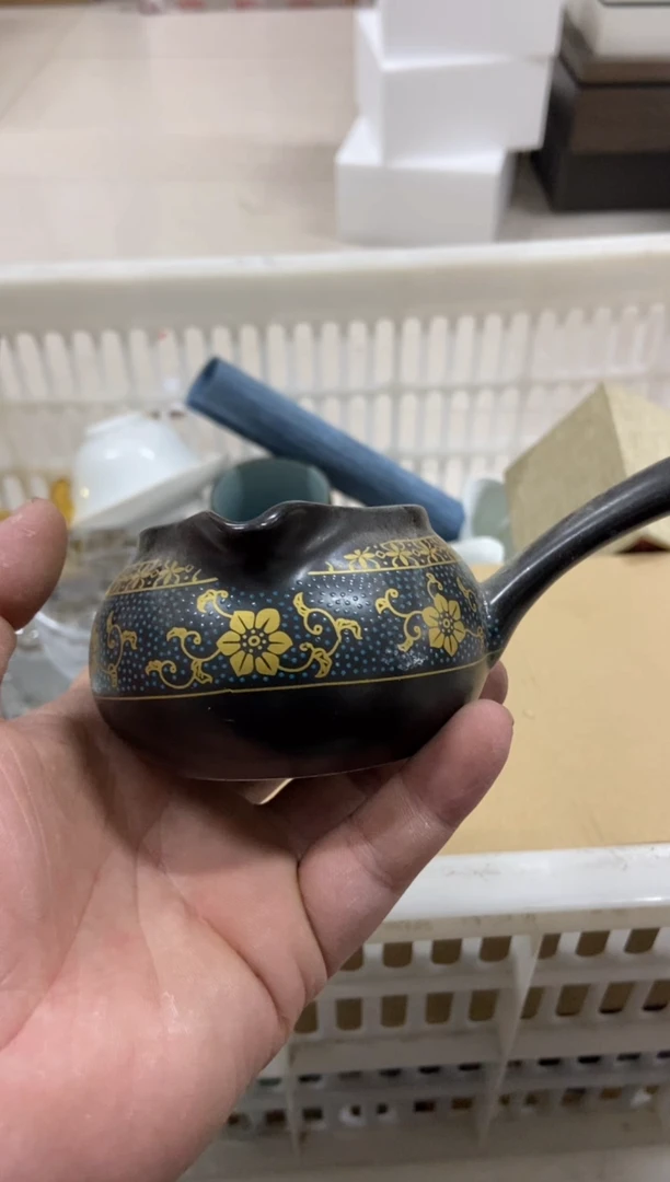 杯无运费险有瑕疵的摄影的产品有使用过的痕迹有点脏介意勿拍