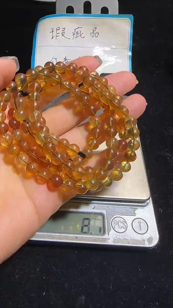 未镶嵌颈饰琥珀02