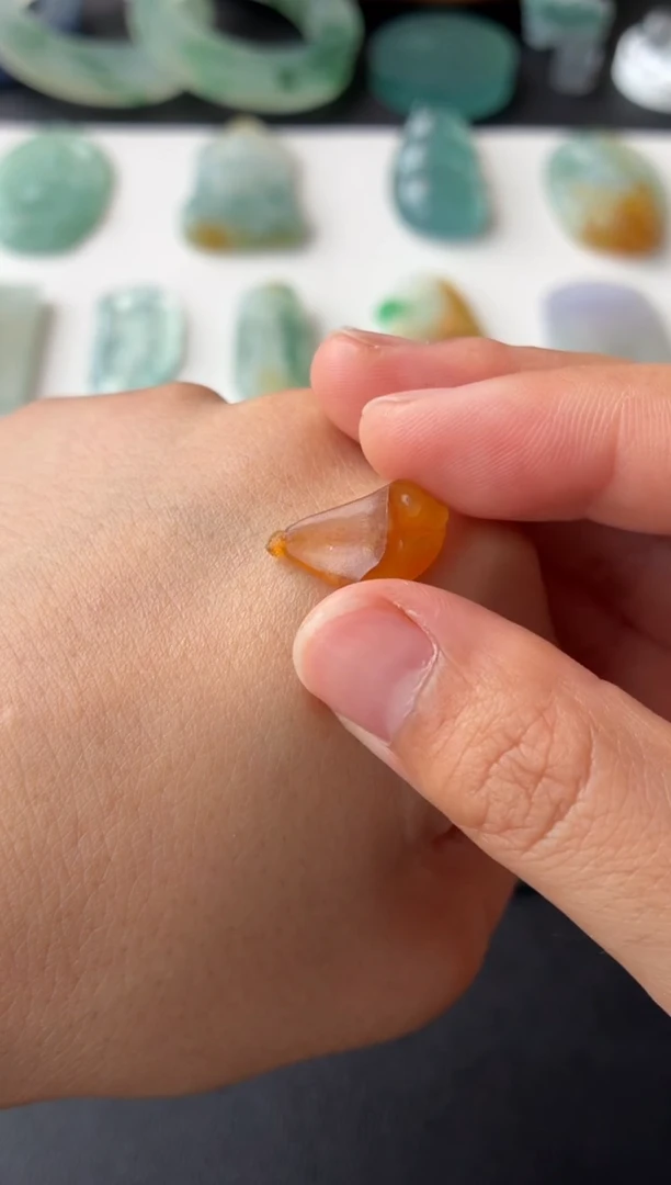 未镶嵌定制翡翠翡翠