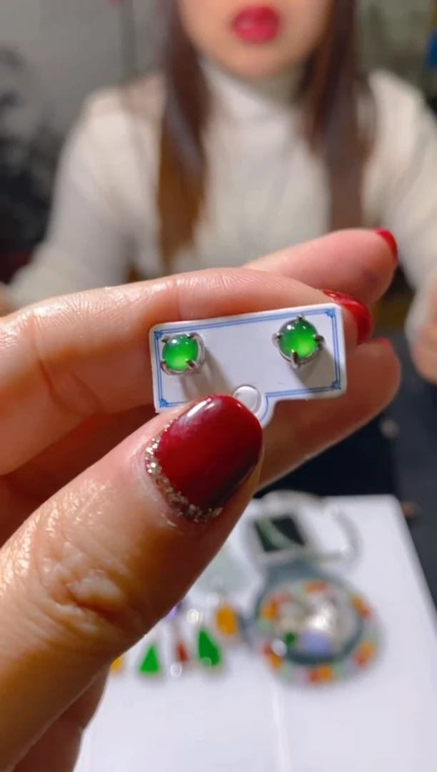 未镶嵌翡翠耳饰天然a货翡翠 多样性发货 假一罚四